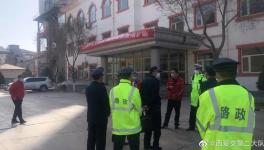 交警查獲多起“百噸王”！約談裝載單位賽馬水泥廠！