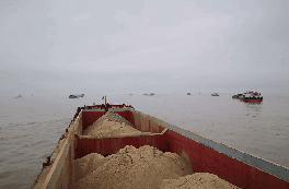 千艘萬噸船瘋狂入海，上千萬噸海砂流入內(nèi)陸！